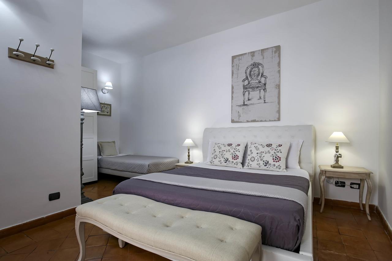 La Corte Segreta Bed & Breakfast