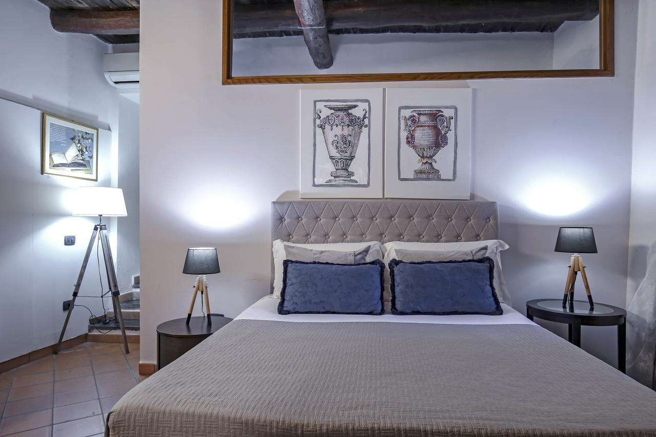 La Corte Segreta Bed & Breakfast 3*