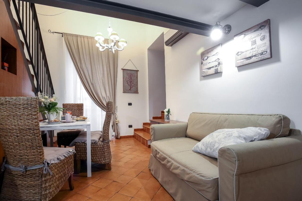 La Corte Segreta Bed & Breakfast